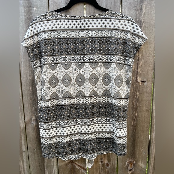 Lucky Brand Tan Boho Short Sleeve Top (Small) - Picture 2 of 5